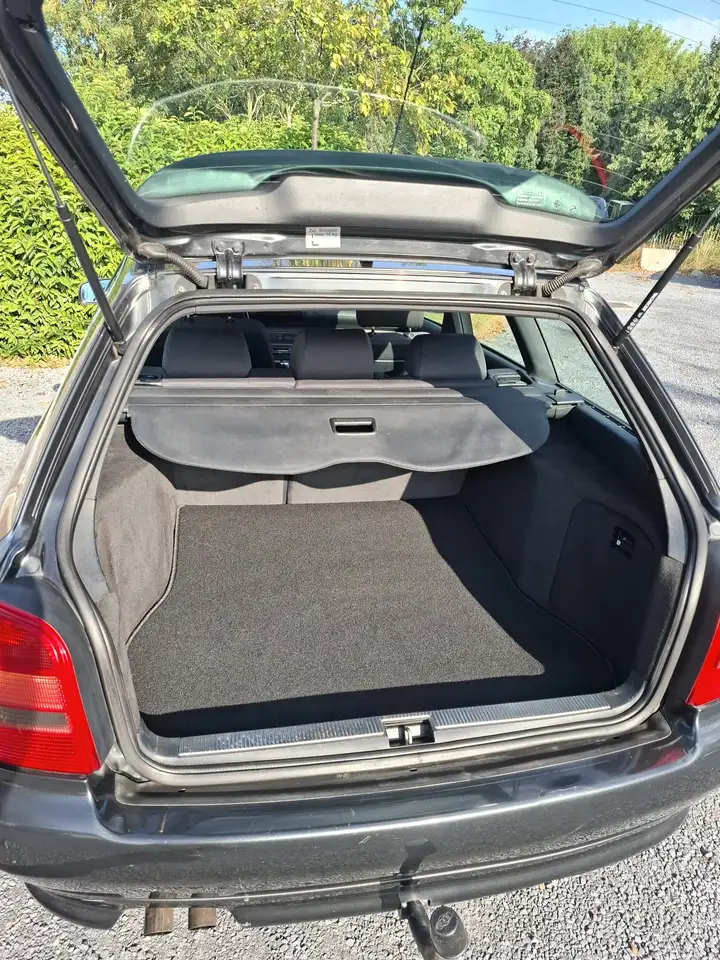 Audi A4 1.8 Turbo Quattro Advance, foto 6