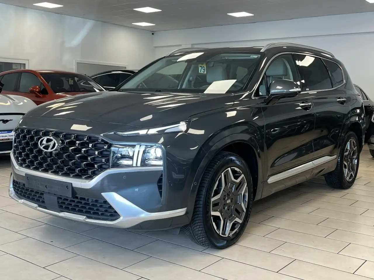 Hyundai SANTA FE