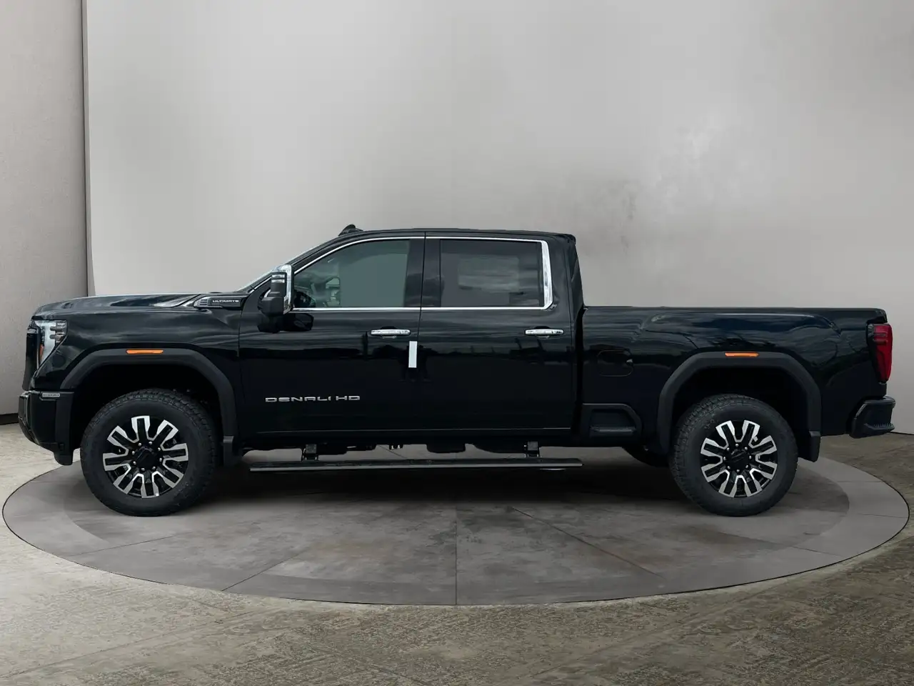 GMC Sierra 2500HD снимка GMC Sierra 2500HD