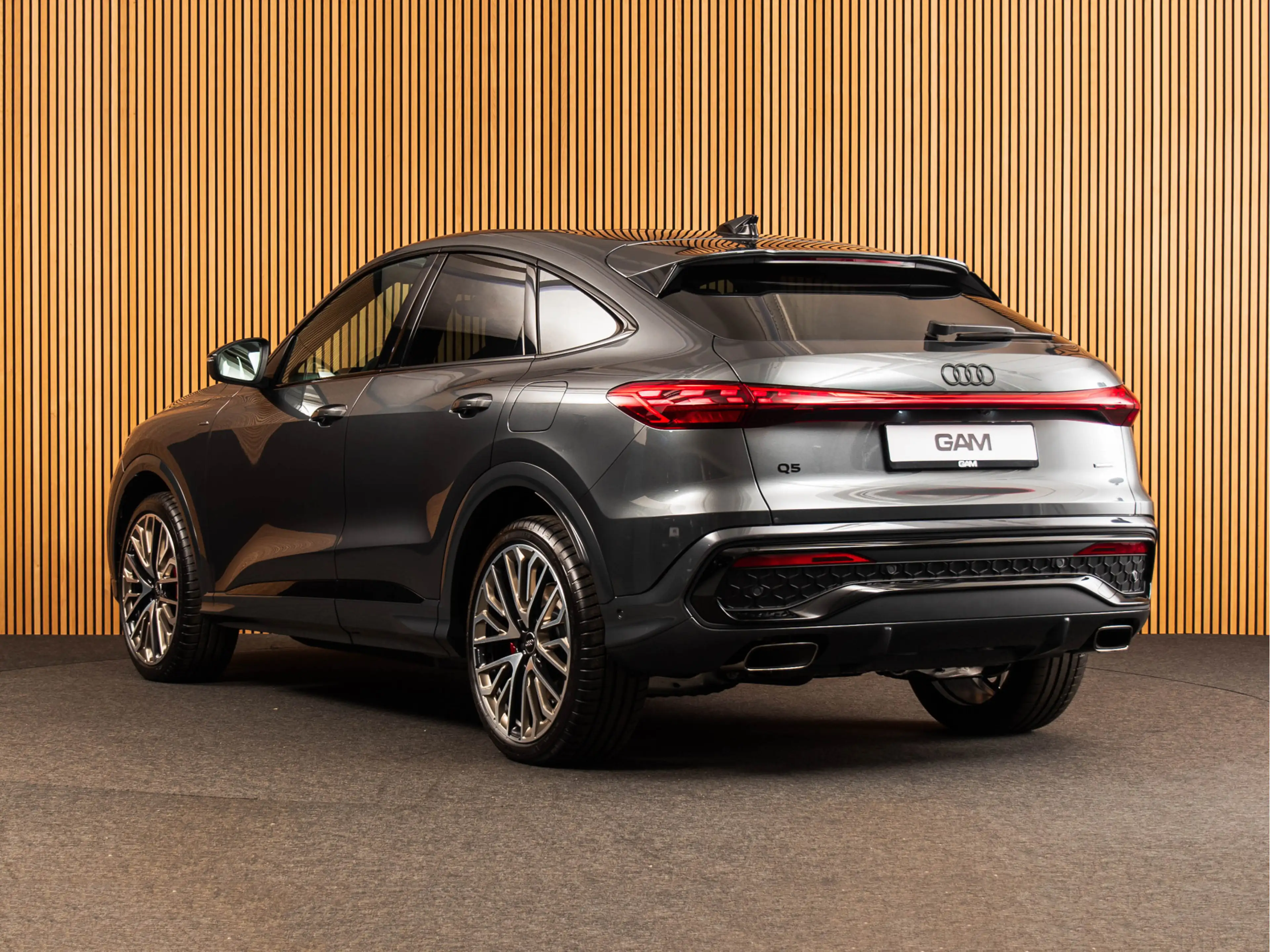 Audi Q5 Sportback 2.0 TFSI e-hybrid quattro S edition 21" — photo 3