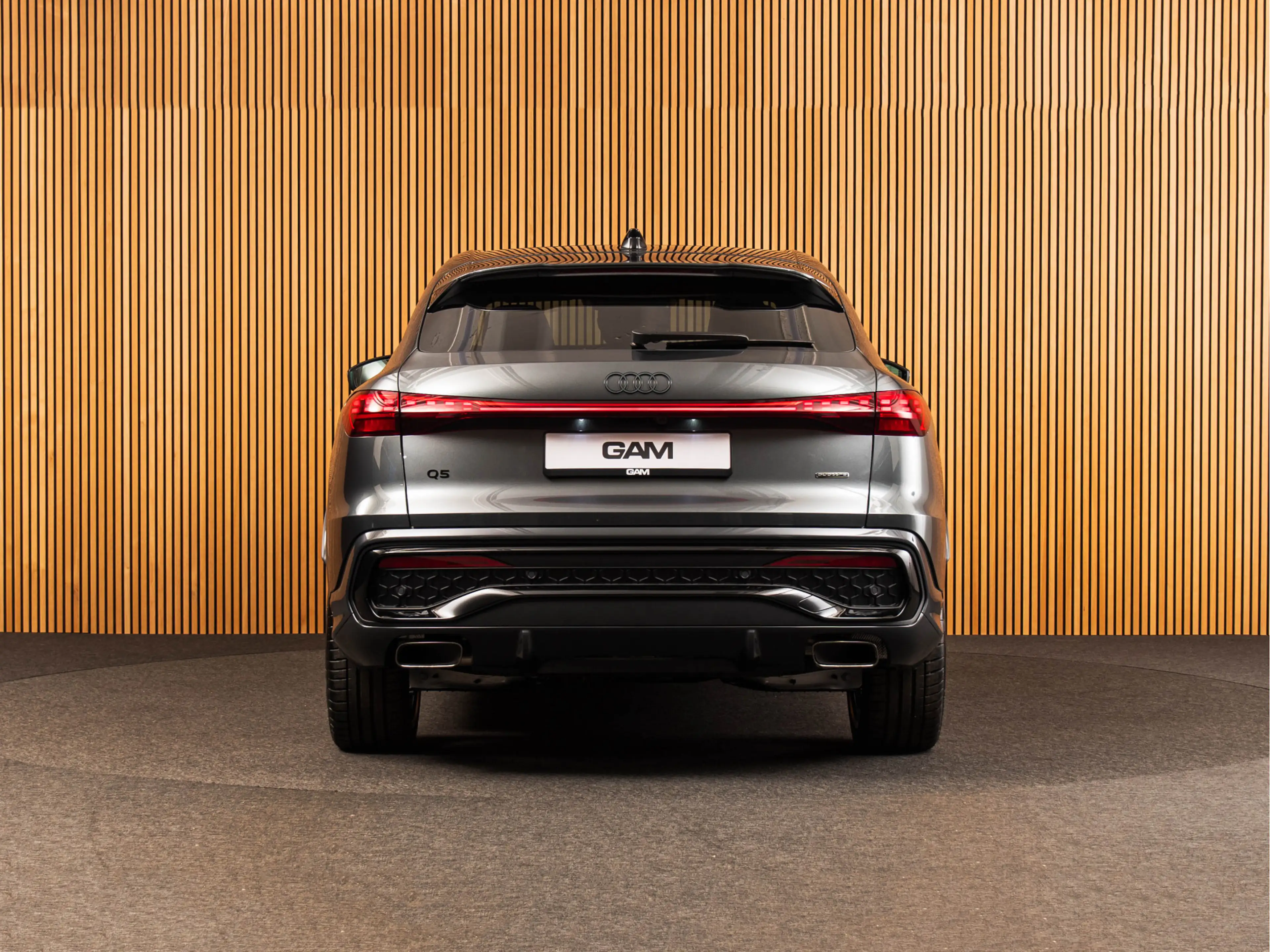 Audi Q5 Sportback 2.0 TFSI e-hybrid quattro S edition 21" — photo 4