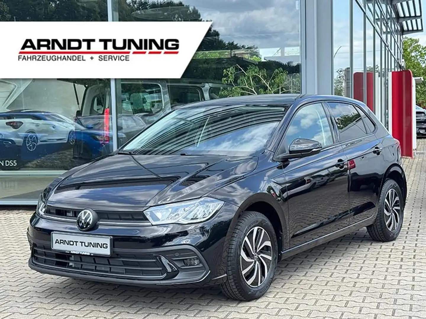 Volkswagen Polo Fun 1.0TSI DSG D-Cockpit SHZ LED PDC CAM Noir - 1