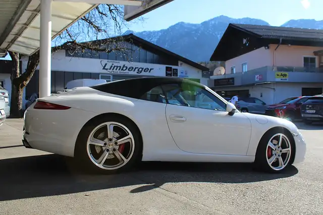 Porsche 911 Carrera S Cabrio DSG Ansicht 4