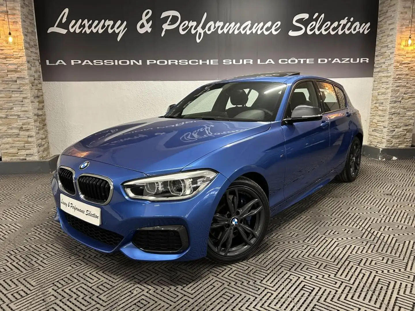 BMW 135 LCI M135i 326ch - 75000km - Toit ouvrant - Idem 140i Blau - 1