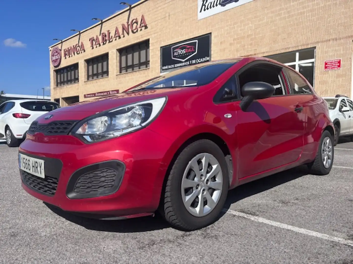 Kia Rio 1.2 Concept Burdeos - 1