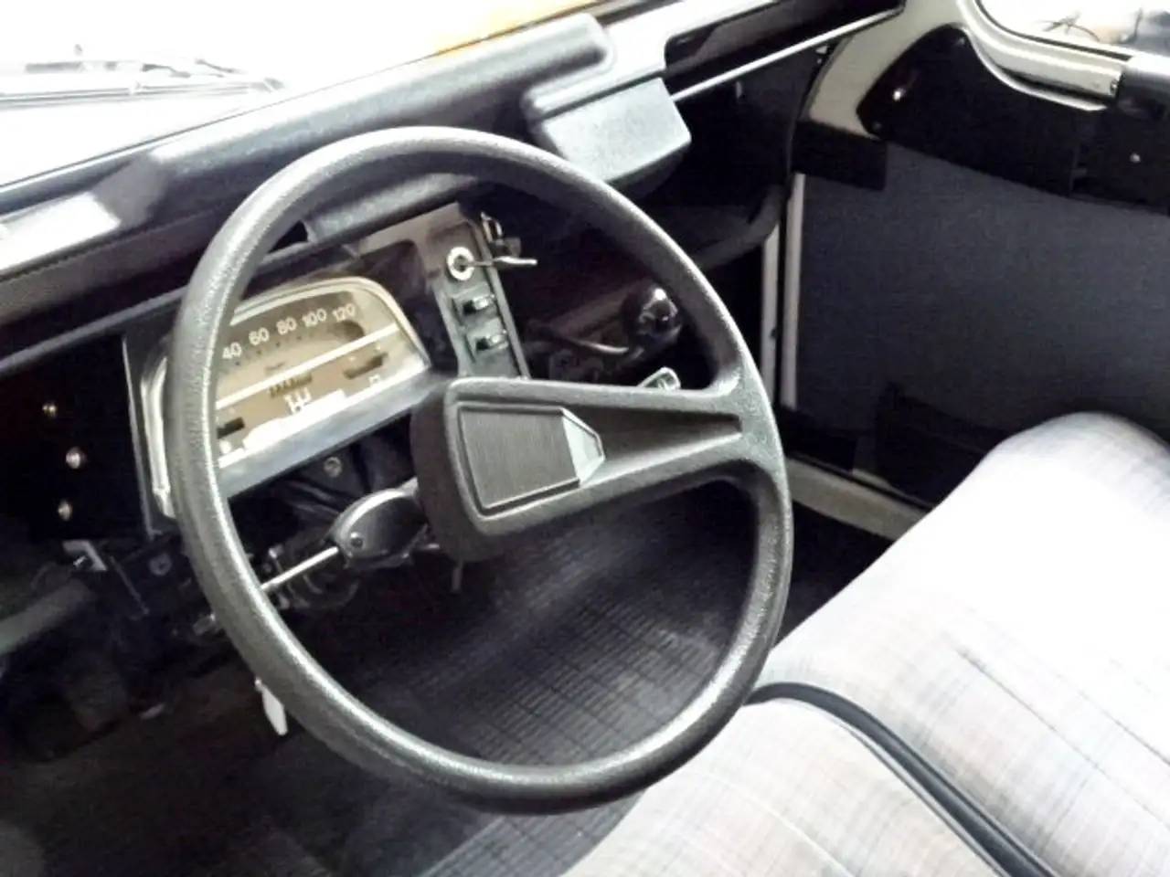 Citroen 2CV 2 CV 6 Club, foto 12