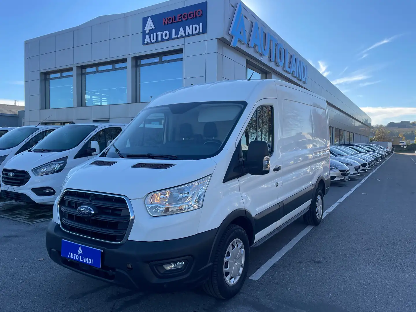 Ford Transit Transit V363 RWD 2019 350 .2.0 tdci MHEV 130cv Bianco - 1