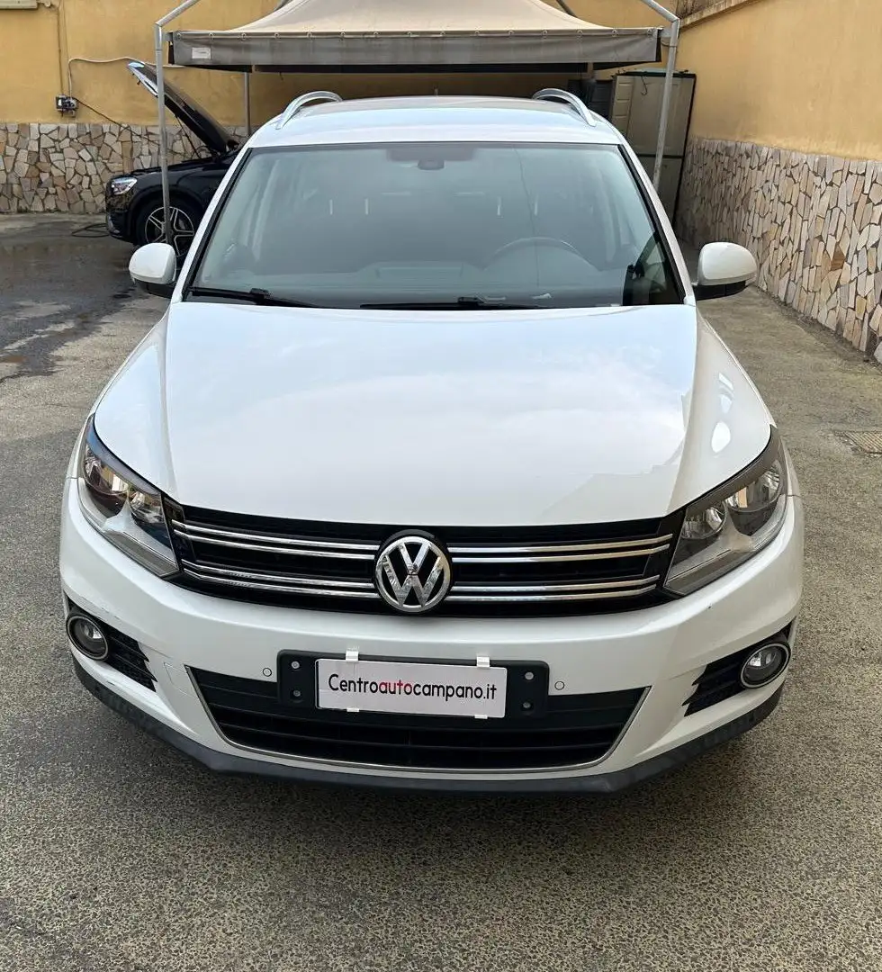 Volkswagen Tiguan 2.0 tdi Sport Wit - 1