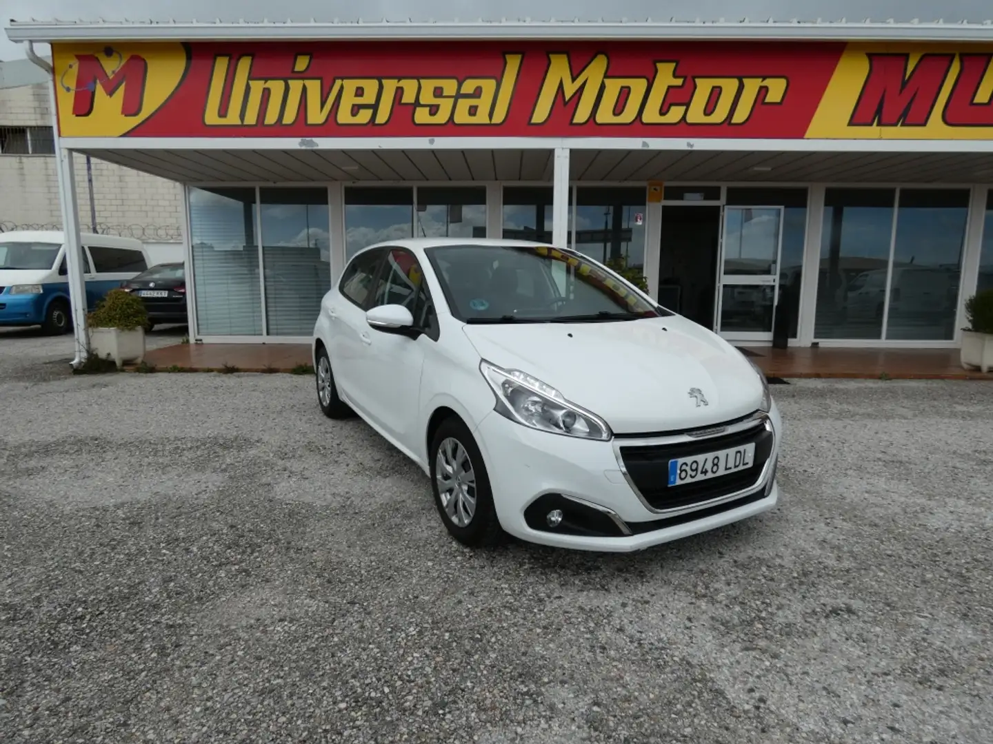 Peugeot 208 1.2 PureTech S&S Active 82 Bianco - 1