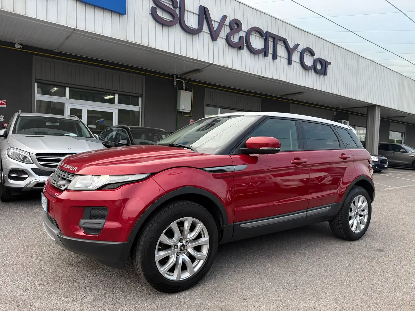 Land Rover Range Rover Evoque Range Rover Evoque 5p 2.0 si4  auto Rosso - 1