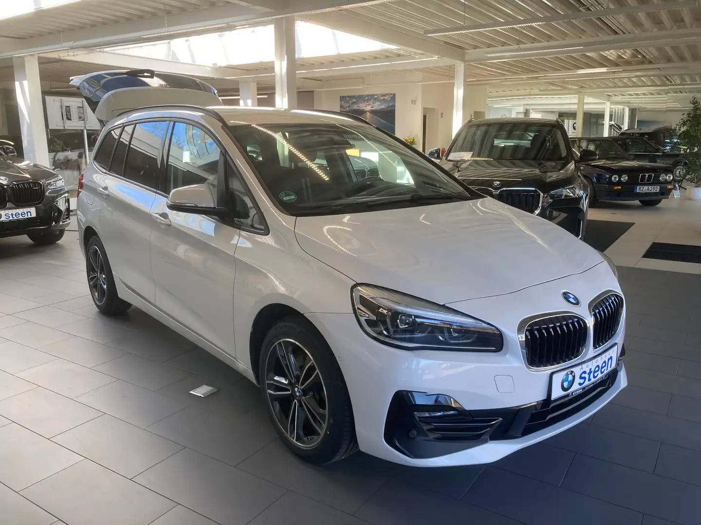 BMW 220 220i Gran Tourer Aut. Sport Line - 1