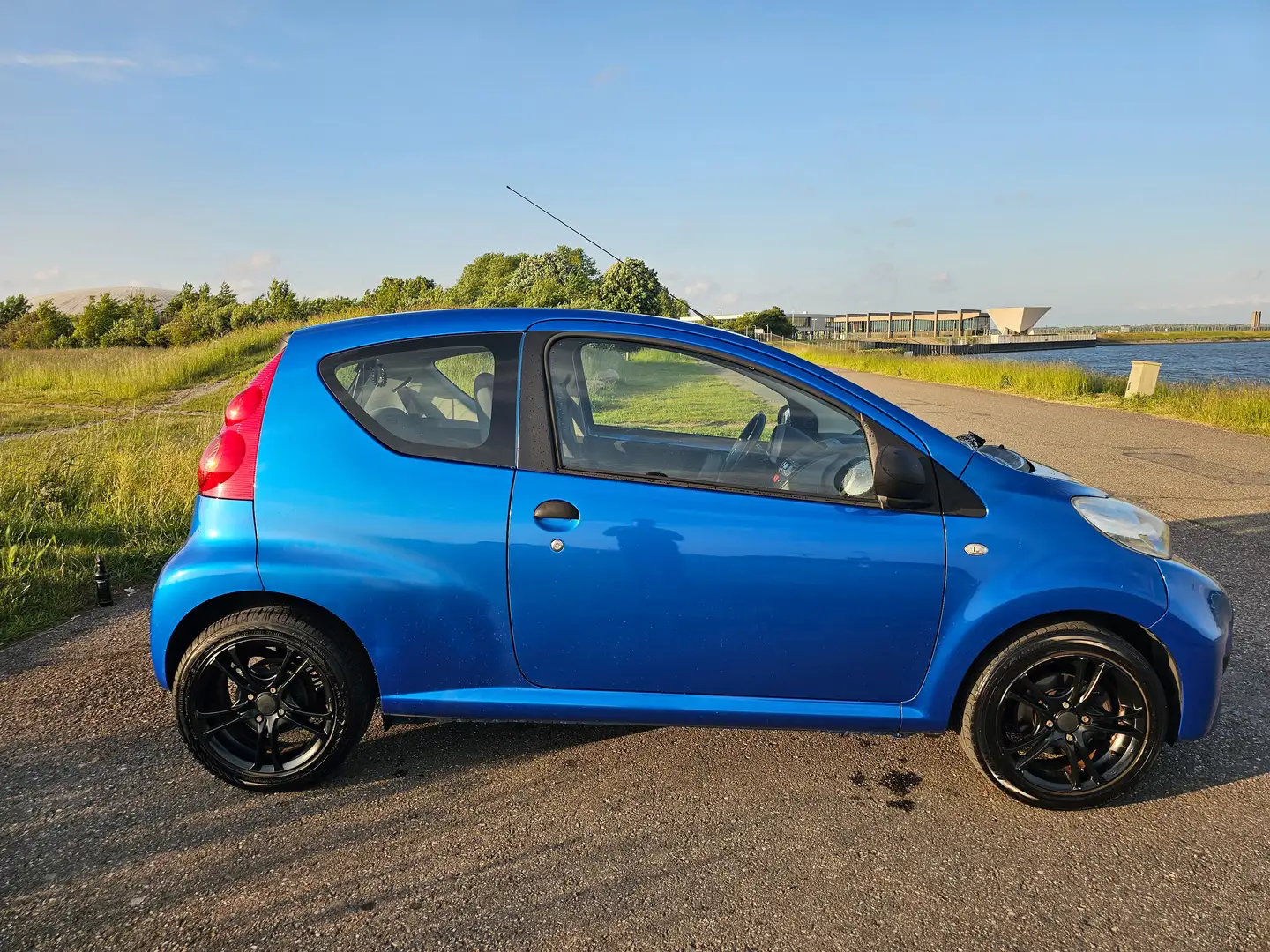 Peugeot 107 107 1.0-12V XR Bleu - 1