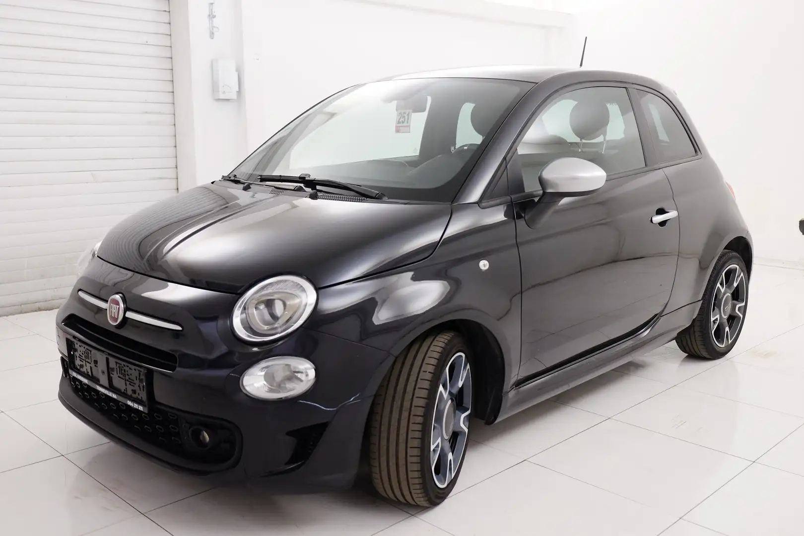 Fiat 500 1.0i MHEV  AIRCO, GPS, CRUISE, CAPTEURS, TOIT PANO Noir - 2