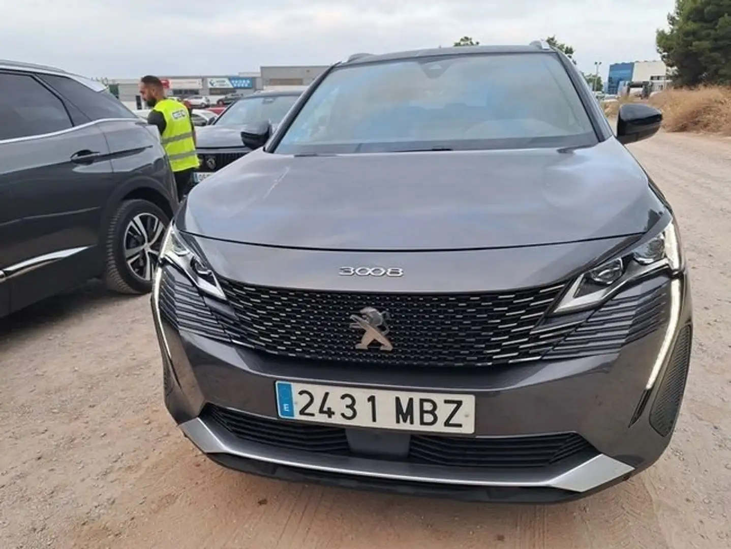 Peugeot 3008 1.5 BlueHDi 96kW S&S GT EAT8 Gris - 2