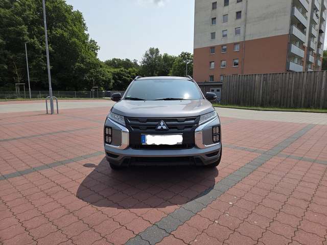 Imagine Mitsubishi ASX 2.0 2WD Intro Edition+