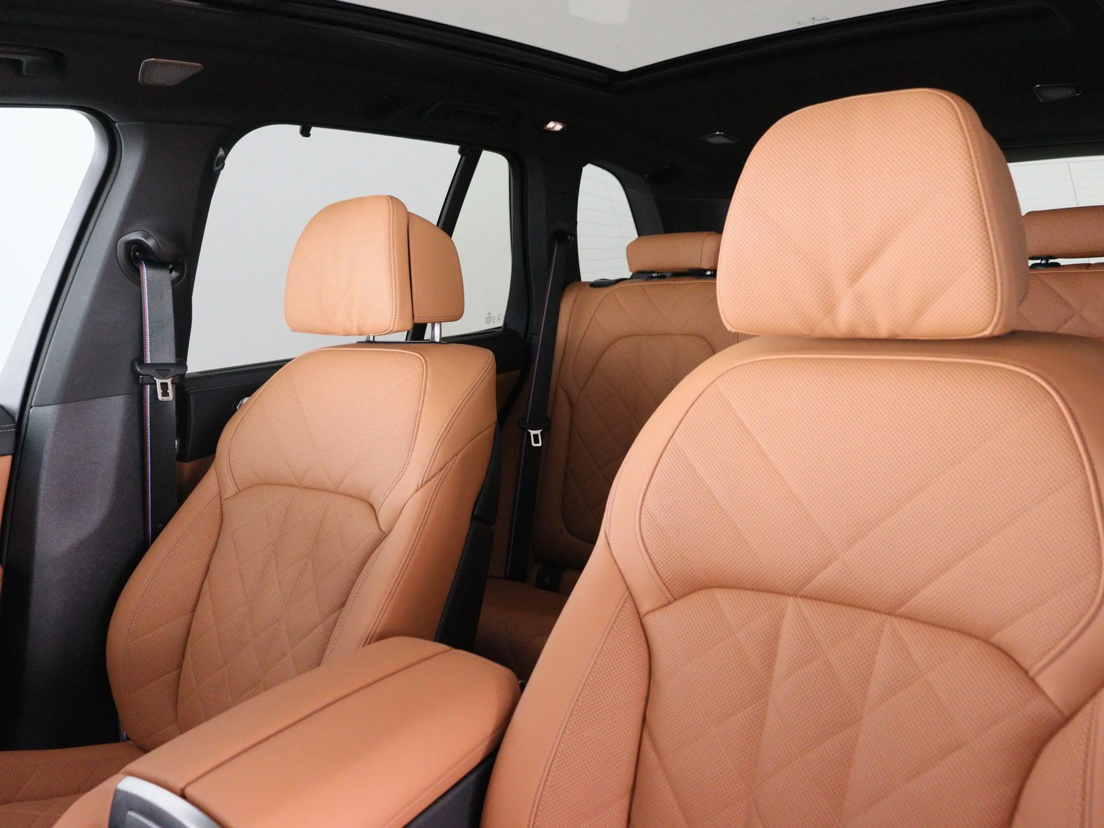 BMW X5 xDrive50e — photo 7