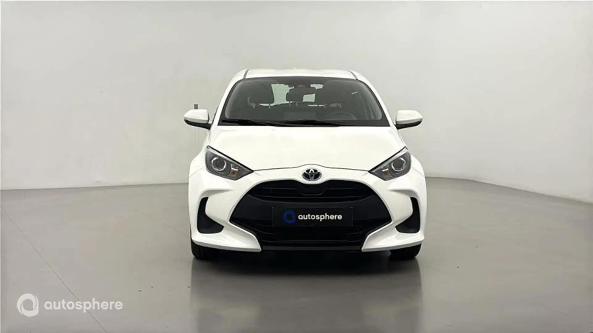 Toyota Yaris 116h Dynamic 5p MY22 - 2