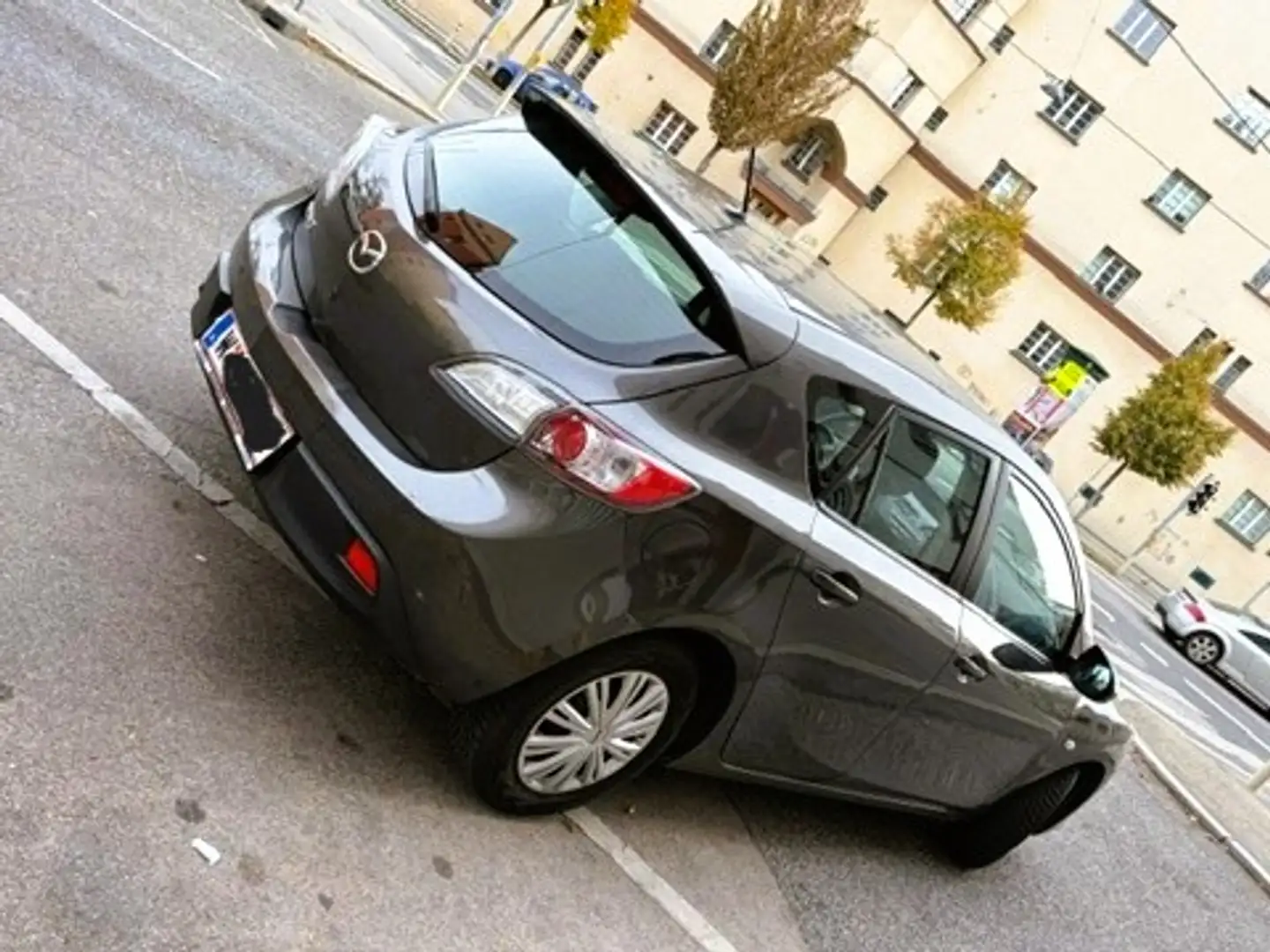 Mazda 3 Mazda 3 Sport 1,6i TE TE Silber - 2