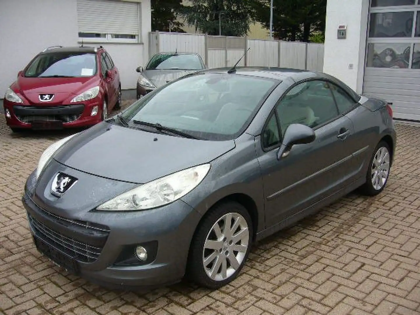 Peugeot 207 CC TPH*Platinum*Navi*JBL*Leder*voll-Service Grau - 1