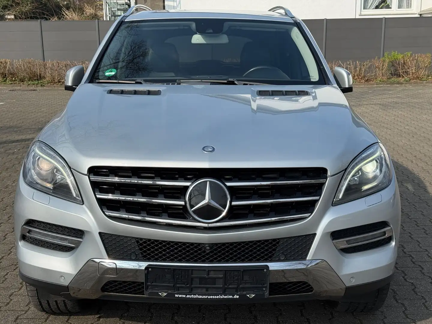 Mercedes-Benz ML 350 CDI BlueTec*LEDER*KAMERA*AHK*TOP GEPFLEGT Silber - 2