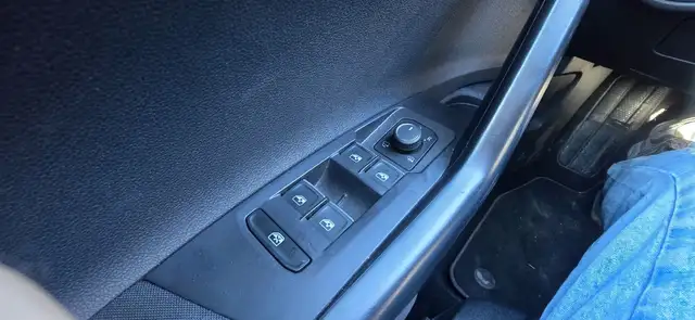 Volkswagen Polo view 13