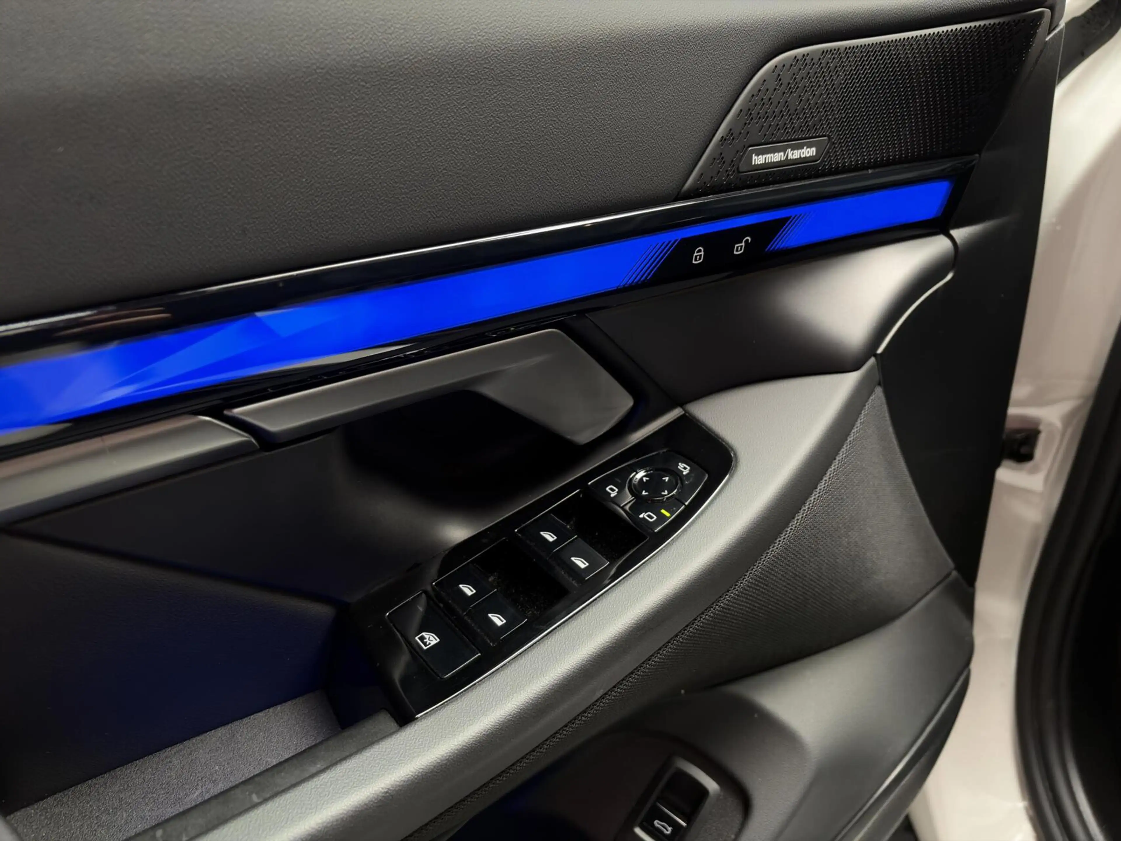 BMW i5 Touring eDrive40 84 kWh |H&K|CAM.|LEDER|STOELVERW. — photo 16