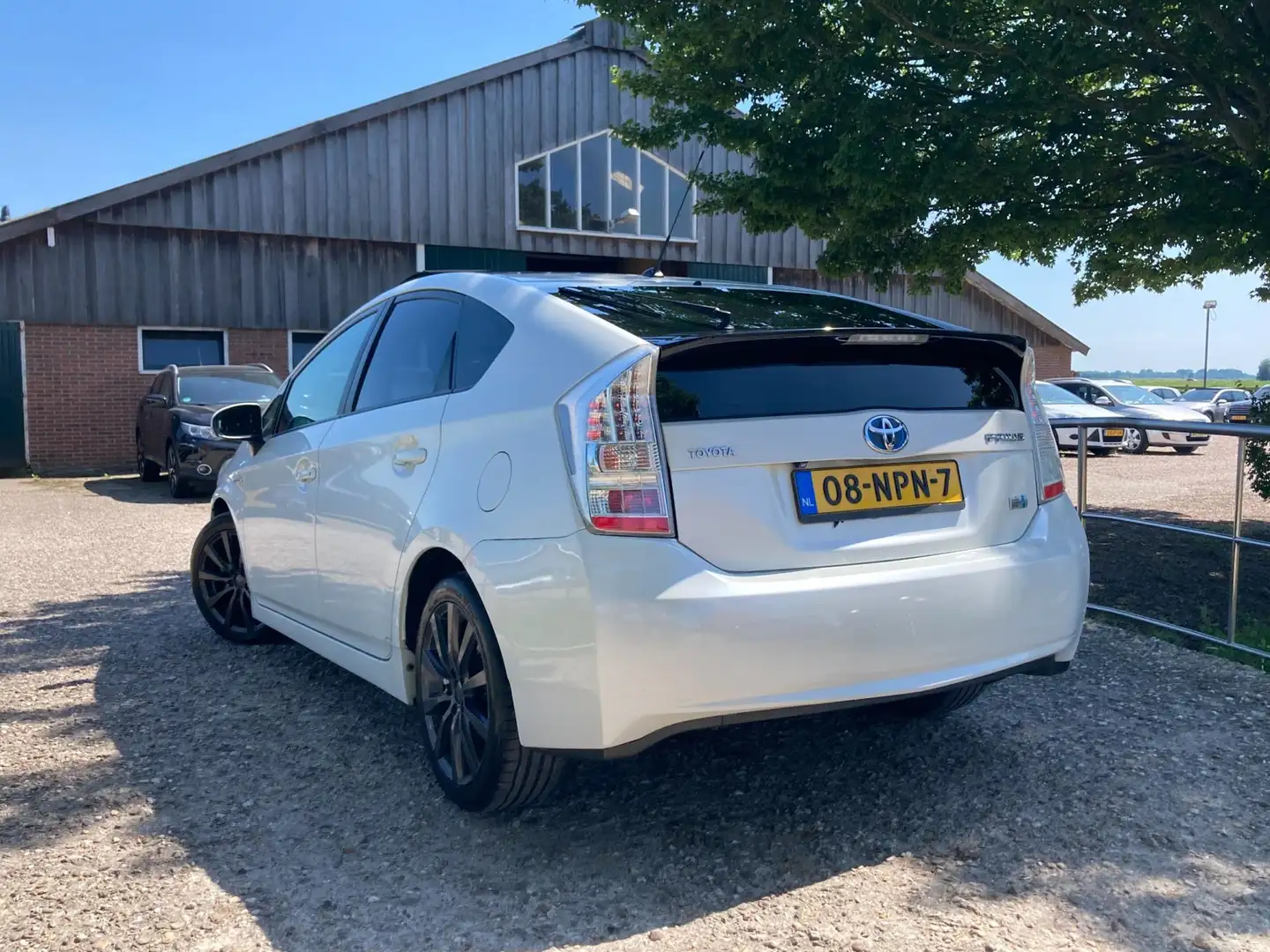 Toyota Prius 1.8 Executive | Solarroof + Schuif/kantel dak + Le Bianco - 2