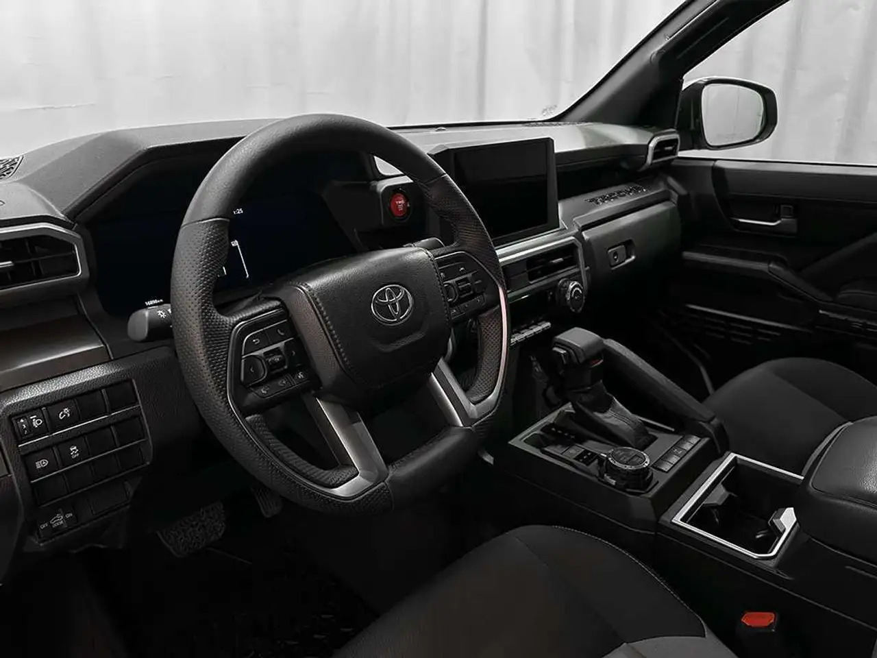 Toyota Tacoma снимка Toyota Tacoma