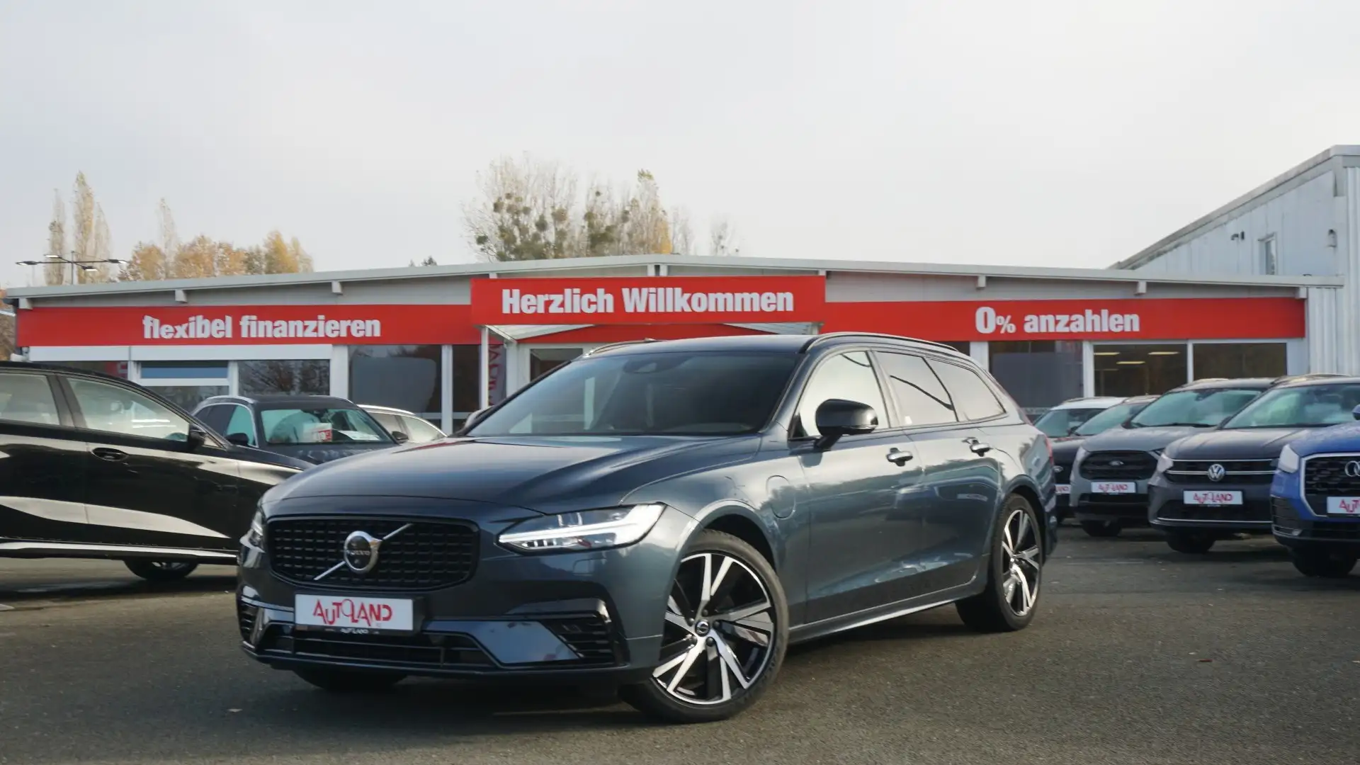 Volvo V90 Kombi 2.0 R Design 360° Bowers&Wilkins AHK Bleu - 2