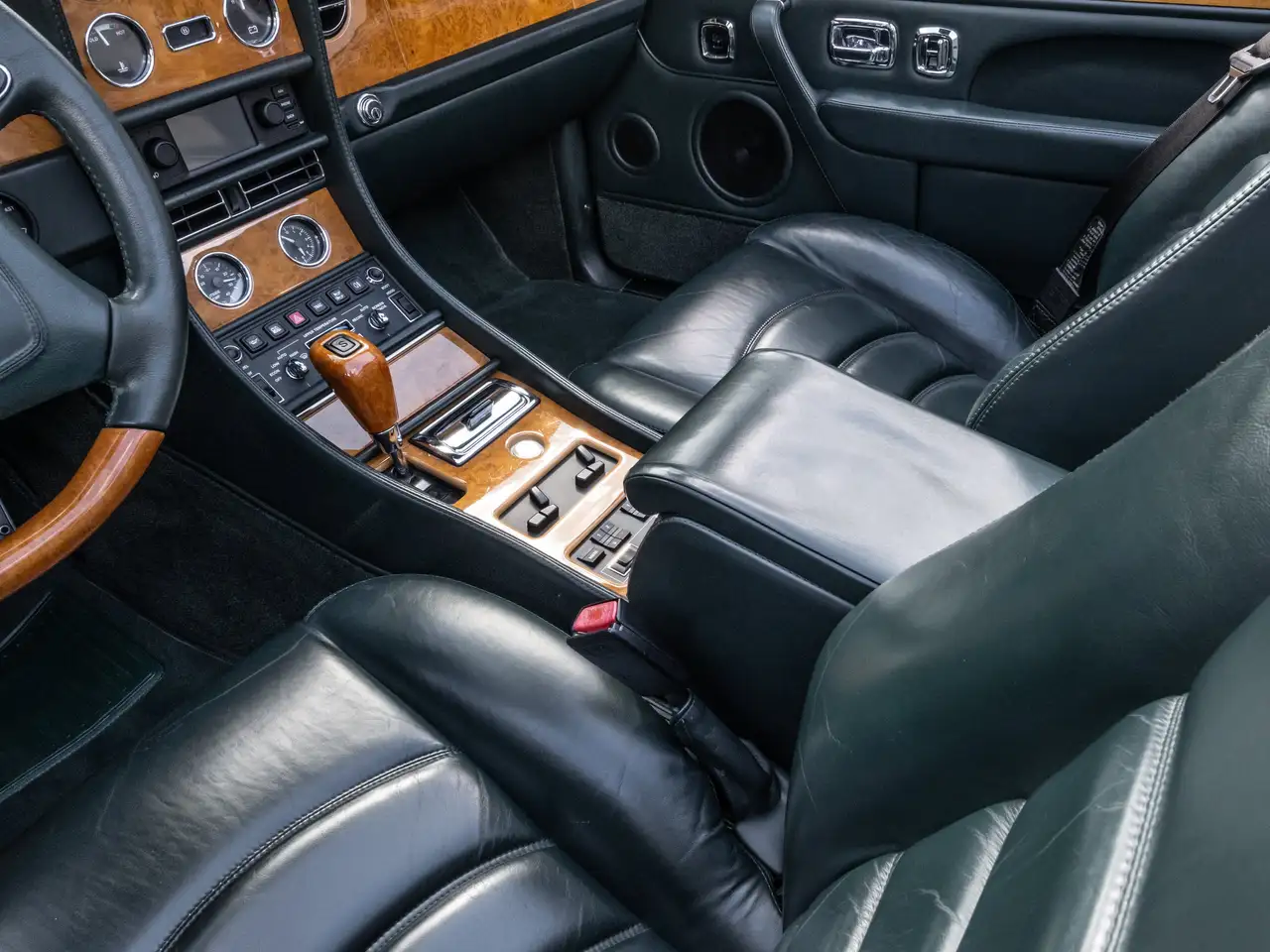Bentley Azure Black Emerald, foto 12