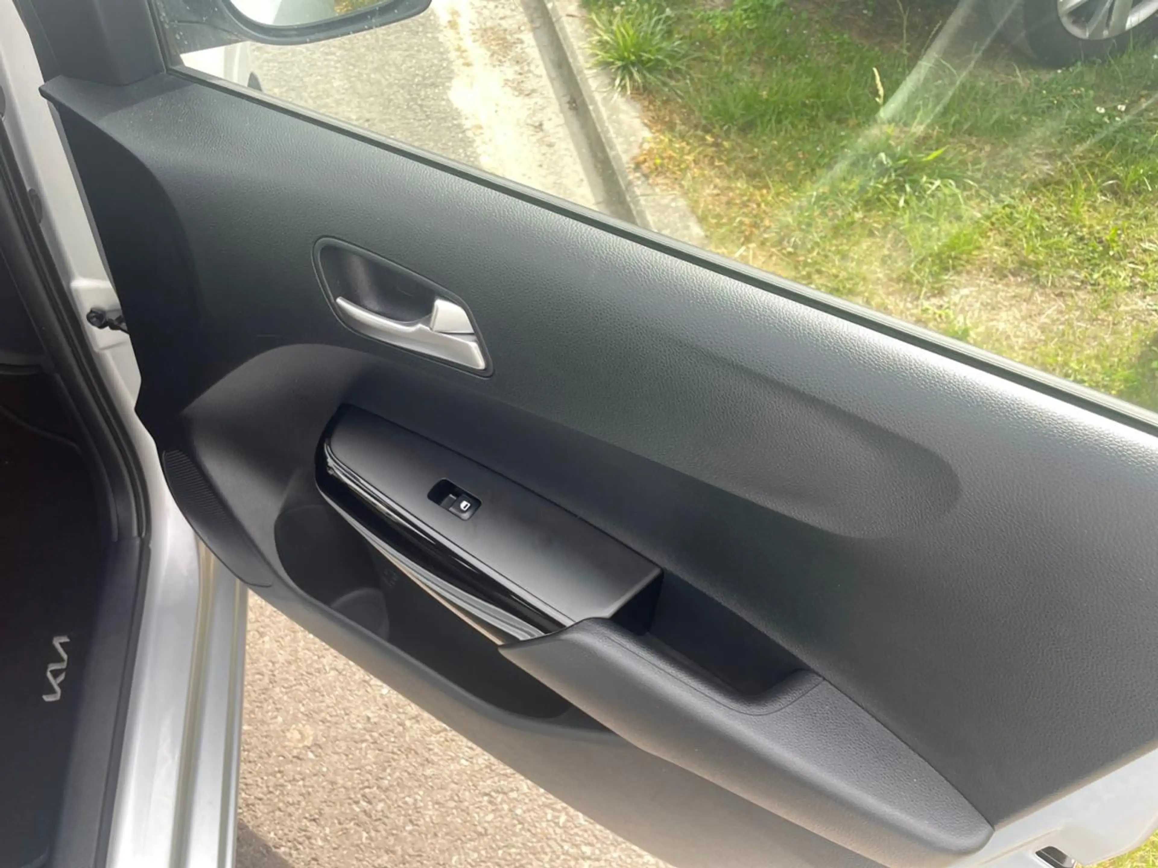 Kia Picanto 63ch — photo 8