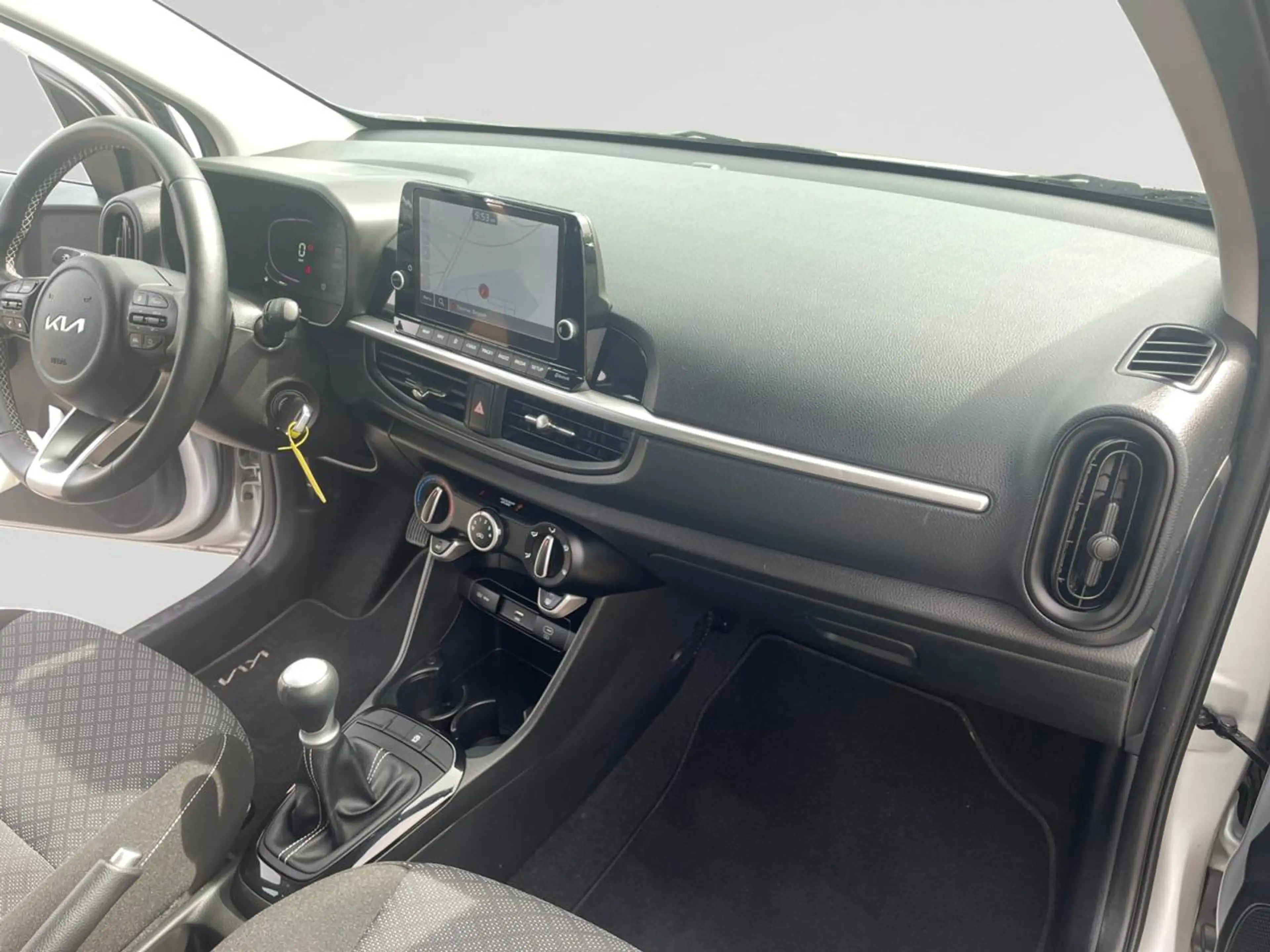 Kia Picanto 63ch — photo 9