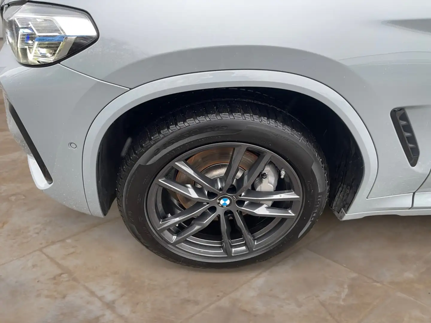 BMW X4 xDrive30i M Sportpaket + 2Jahre-BPS.-GARANTIE Grau - 2