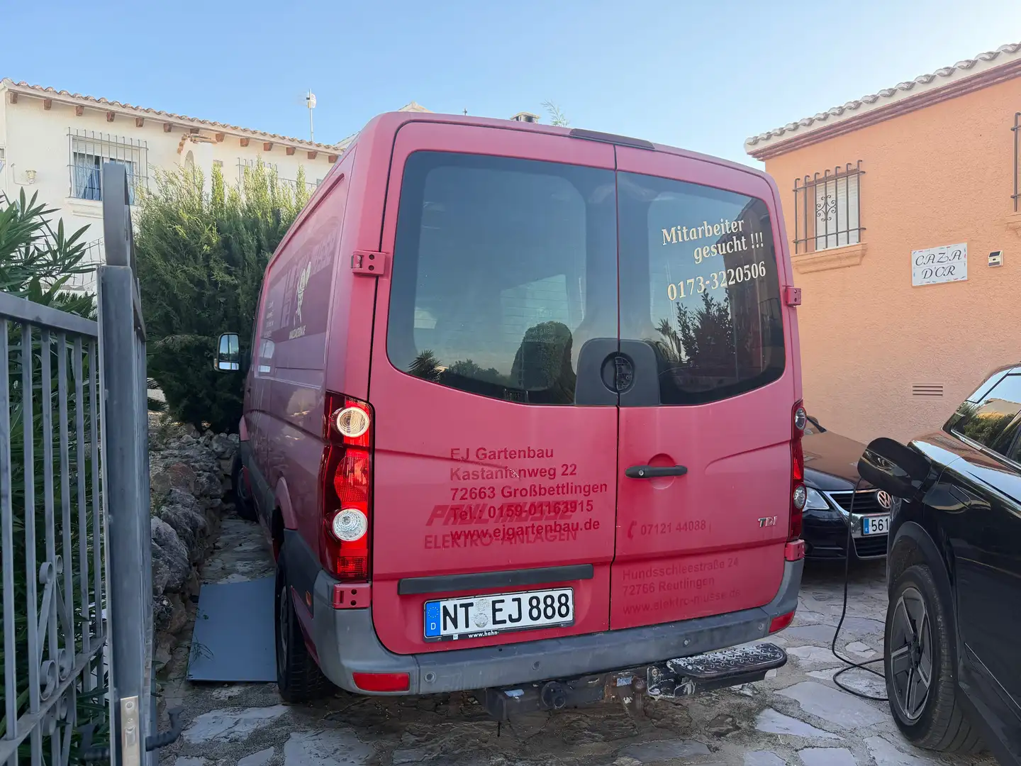 Volkswagen Crafter 2.0 Tdi, 35 Rojo - 2
