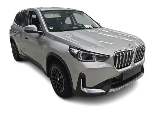 BMW iX1 xDrive30