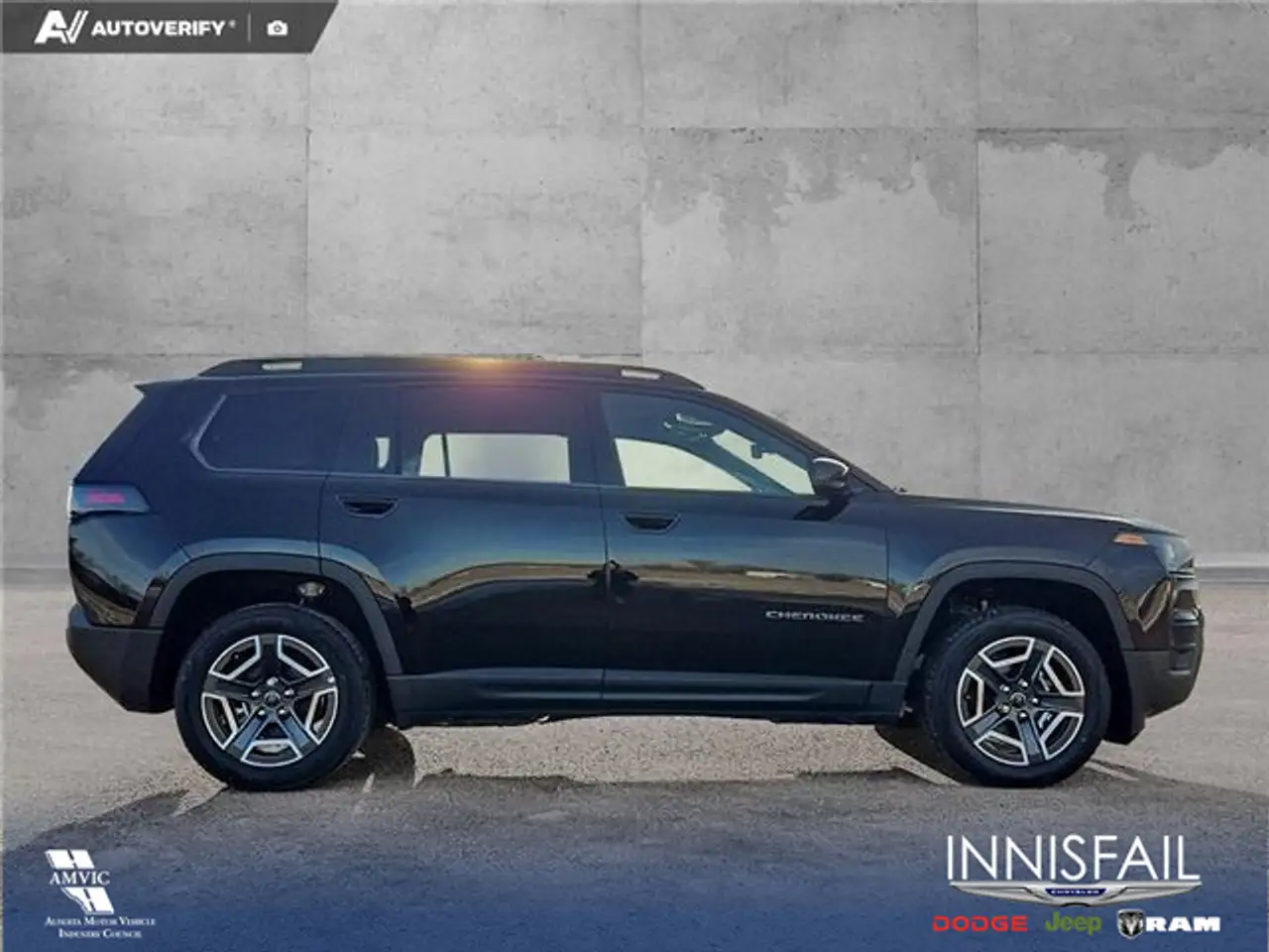 Jeep Cherokee снимка Jeep Cherokee