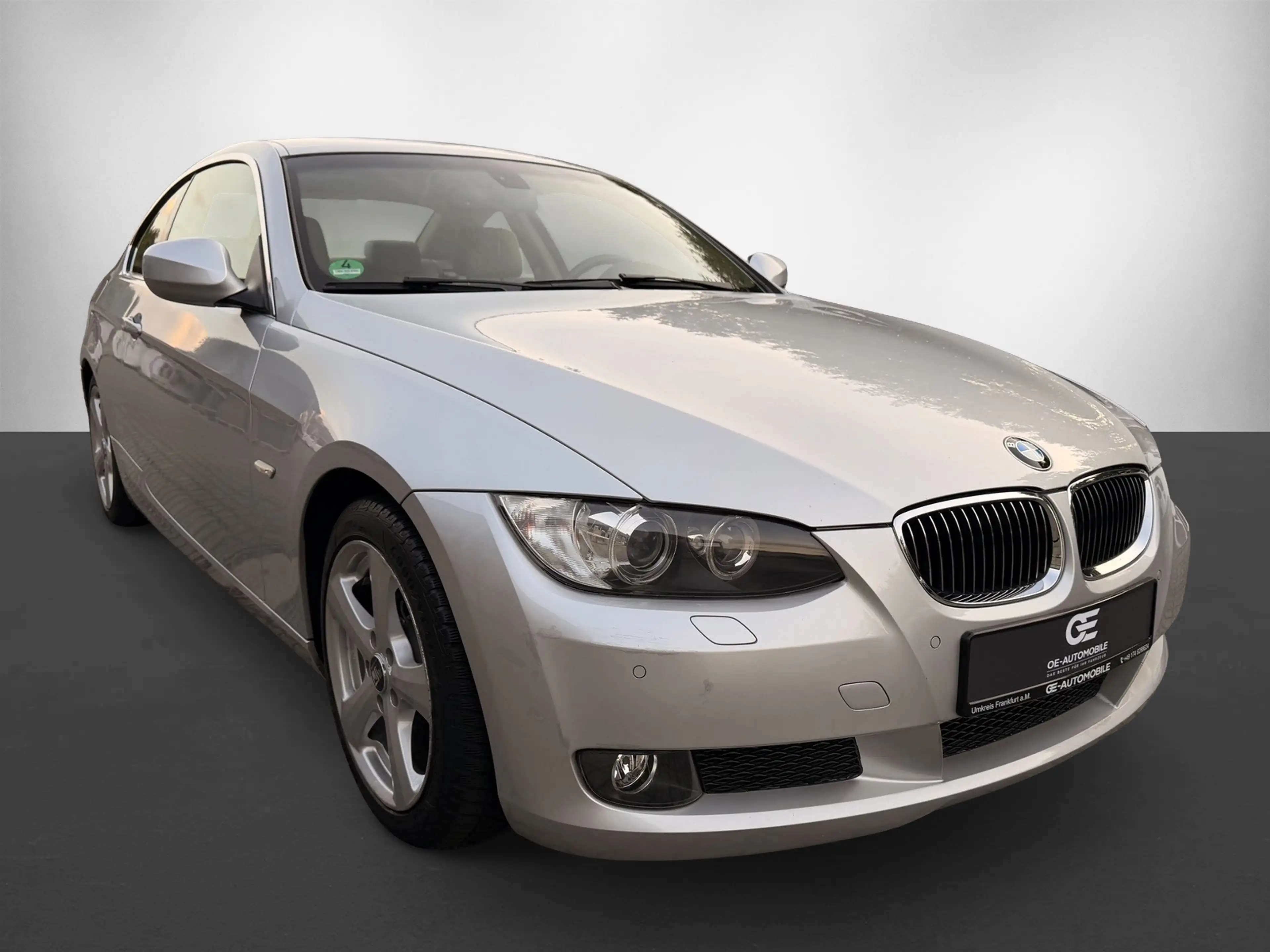 BMW 325 325 i *Autom.*Standheiz.*8-Fach*AHK*SHZ*PDC*TÜV* — photo 3