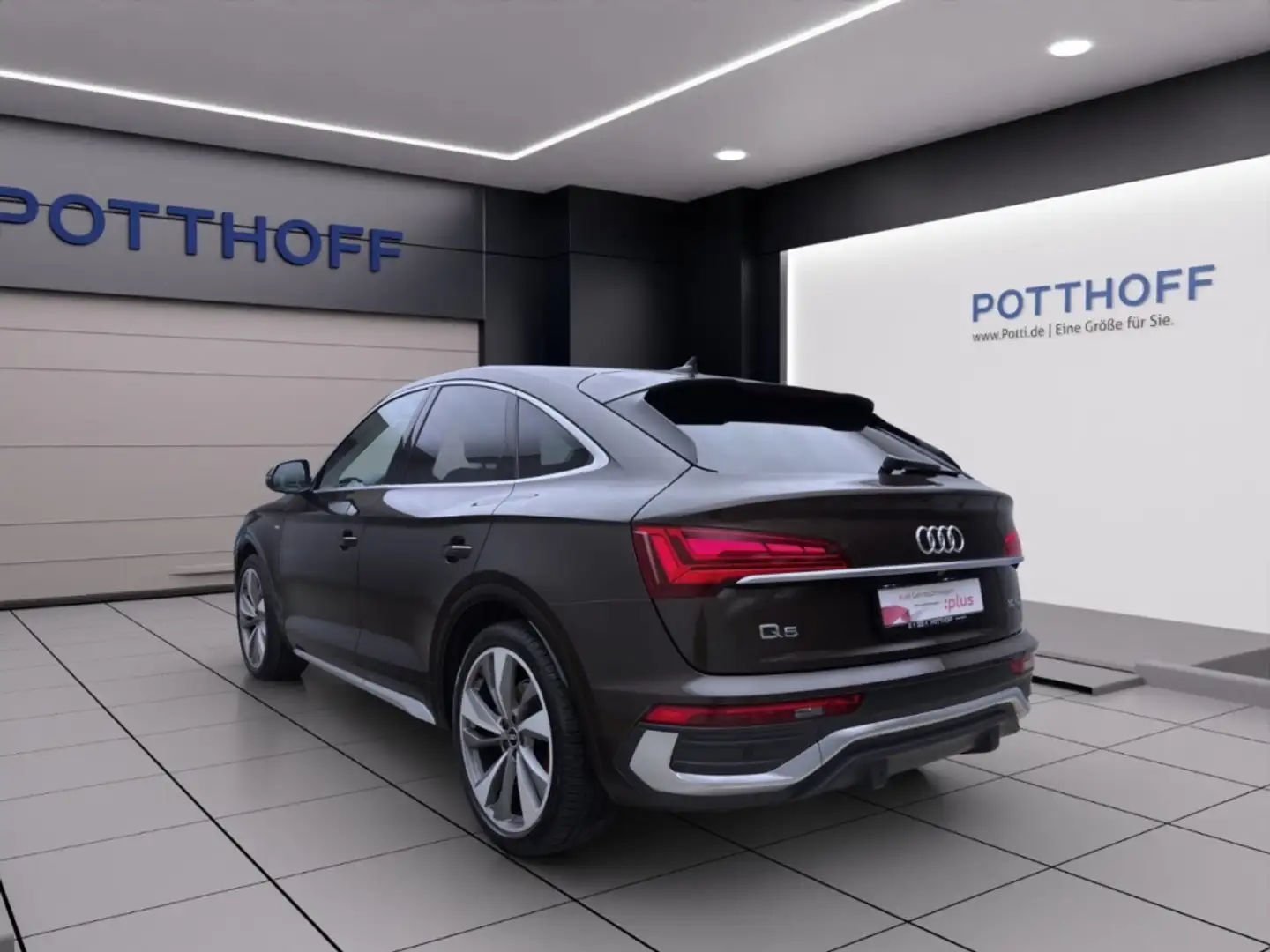 Audi Q5 Sportback 50 TDI Q S LINE PANO NAVI+ LM21 eKLAPPE Braun - 2