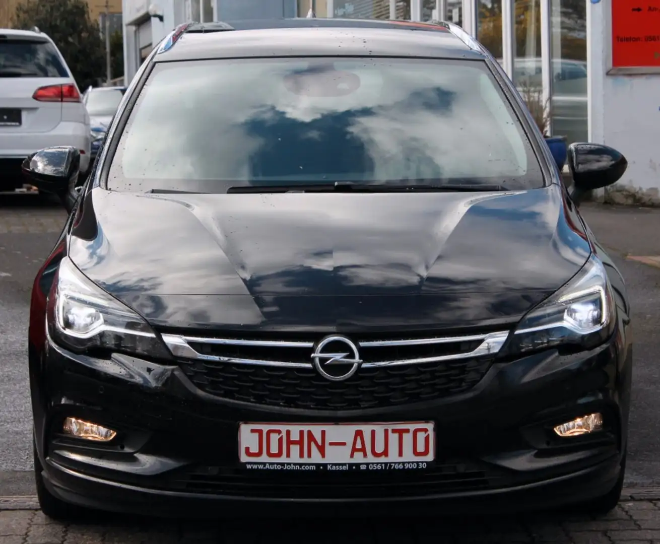 Opel Astra K Sports Tourer INNOVATION*Key Less*LED* Schwarz - 2