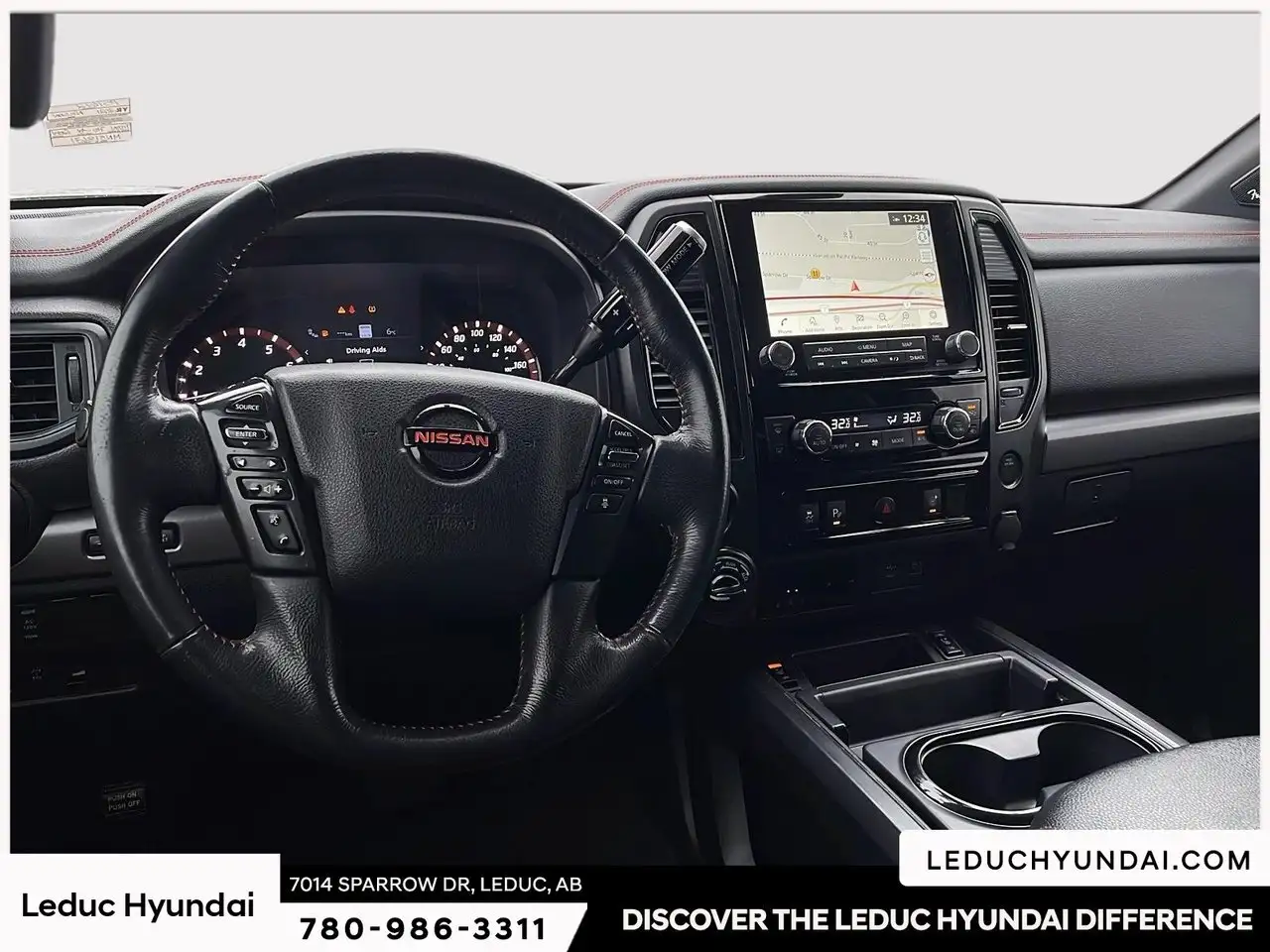 Nissan Titan снимка Nissan Titan