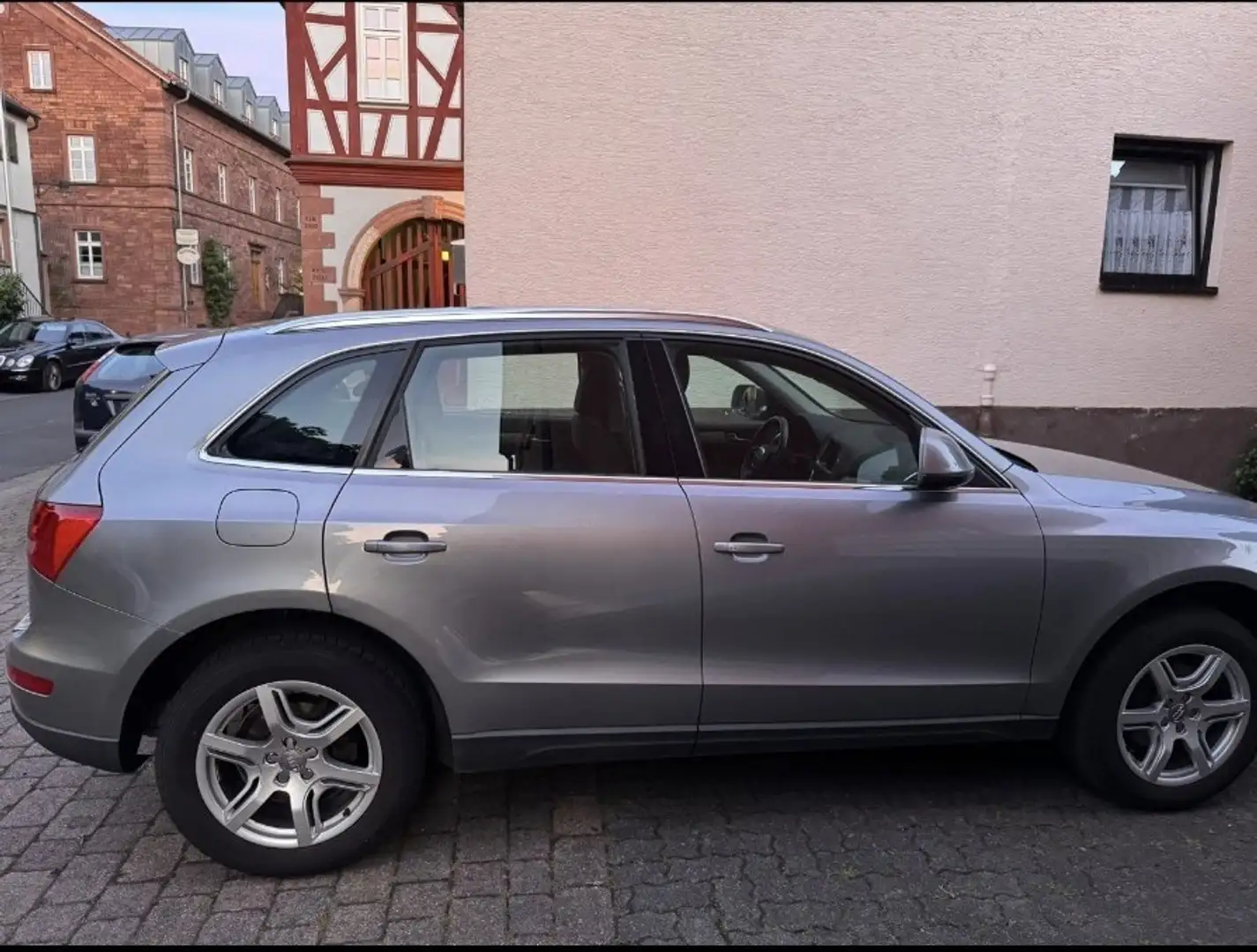 Audi Q5 2.0 TFSI quattro - 1