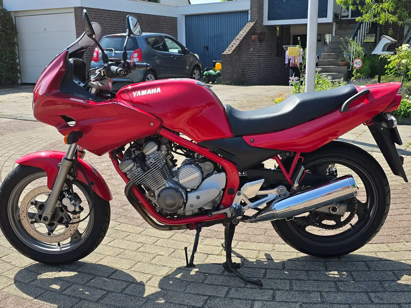 Yamaha XJ 600 s Rood - 1