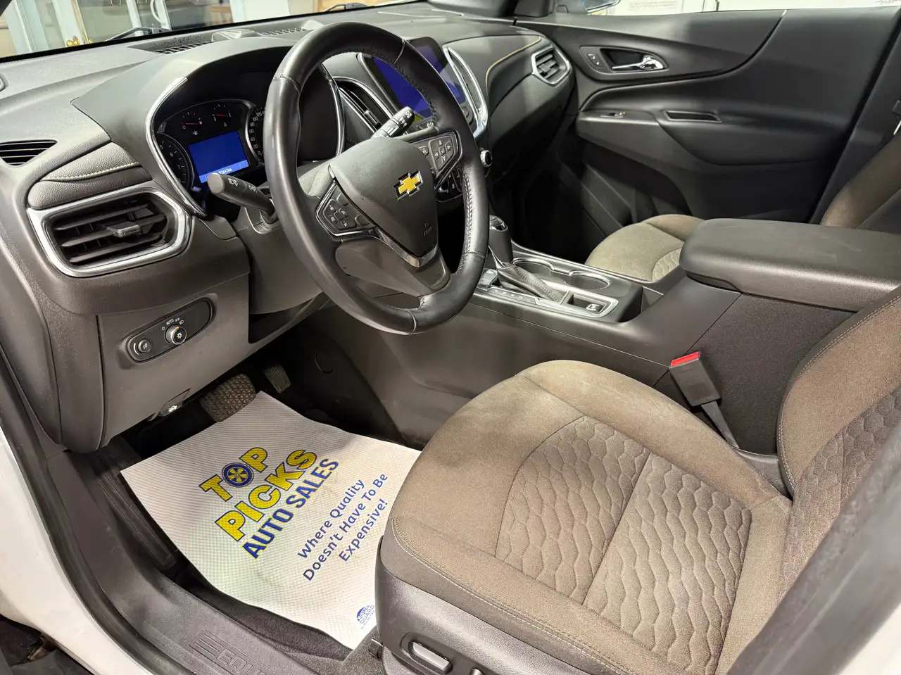 Chevrolet Equinox photo Chevrolet Equinox