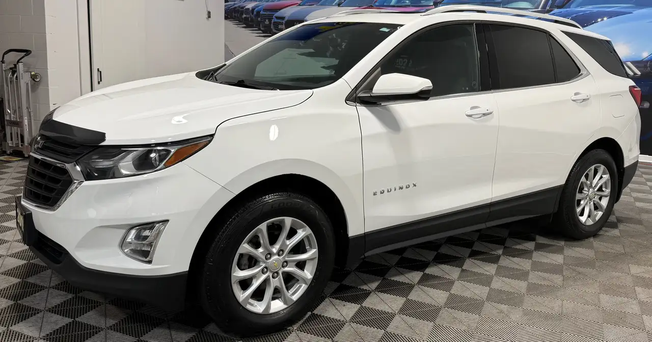Chevrolet Equinox photo Chevrolet Equinox