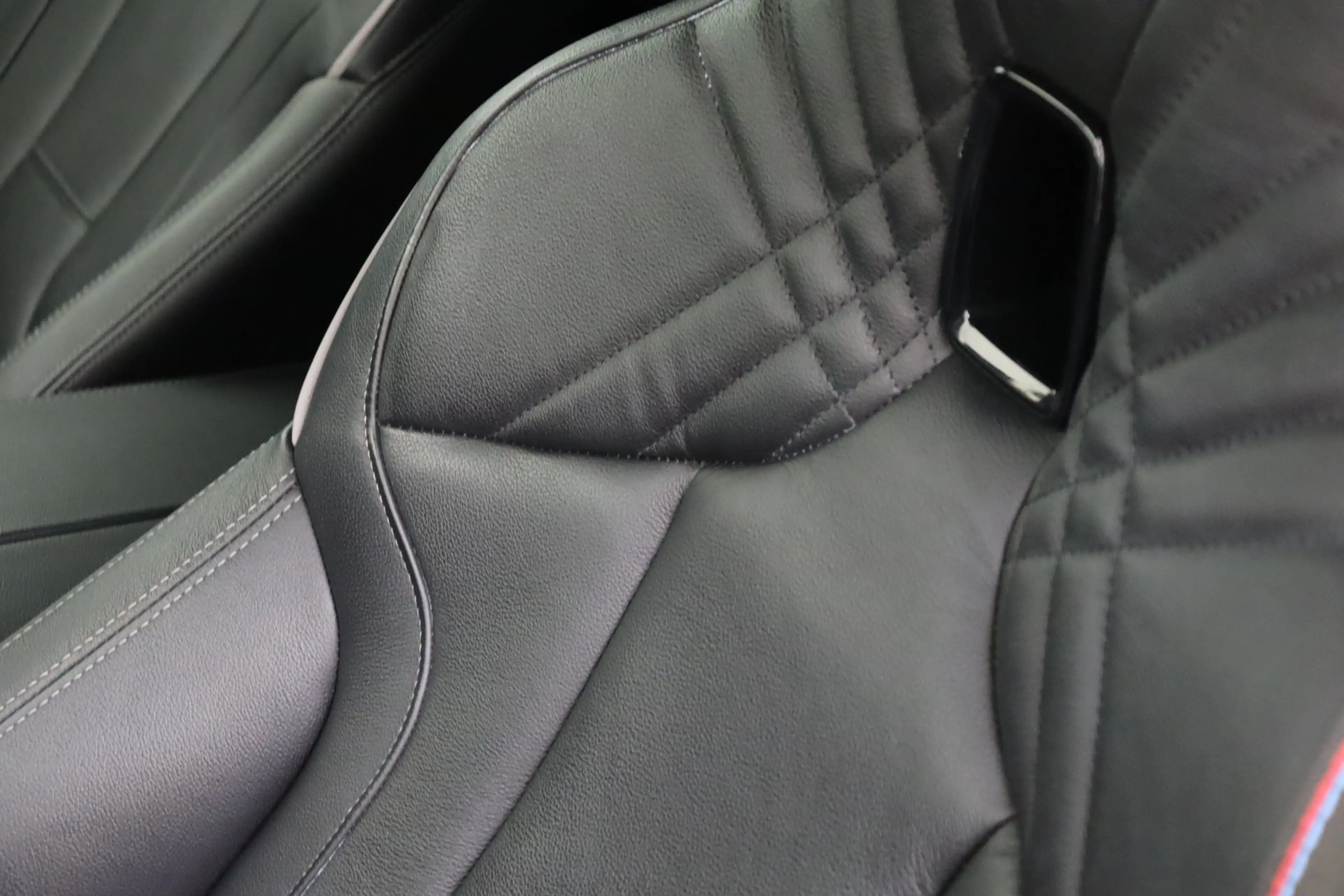 BMW Z4 Roadster M40i Automaat / M Sportstoelen / Comfort — photo 9