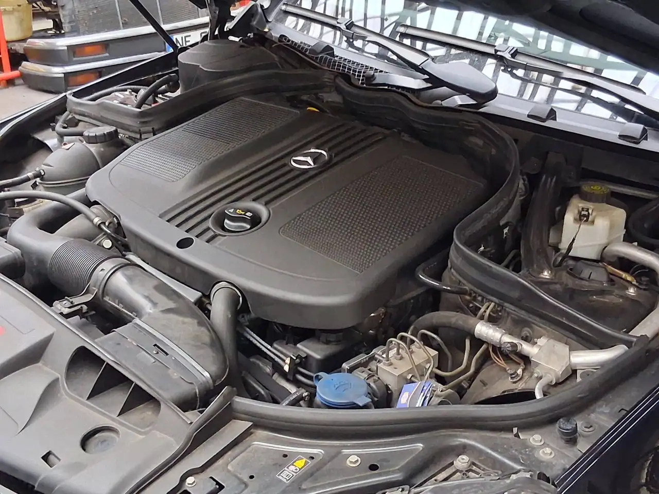 Mercedes-Benz E 250 Bild 14