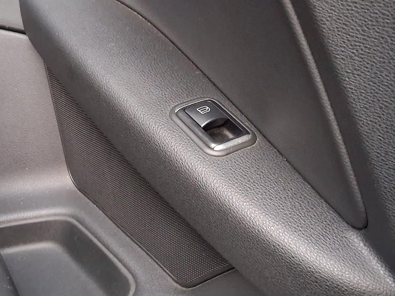 Mercedes-Benz E 250 Bild 19