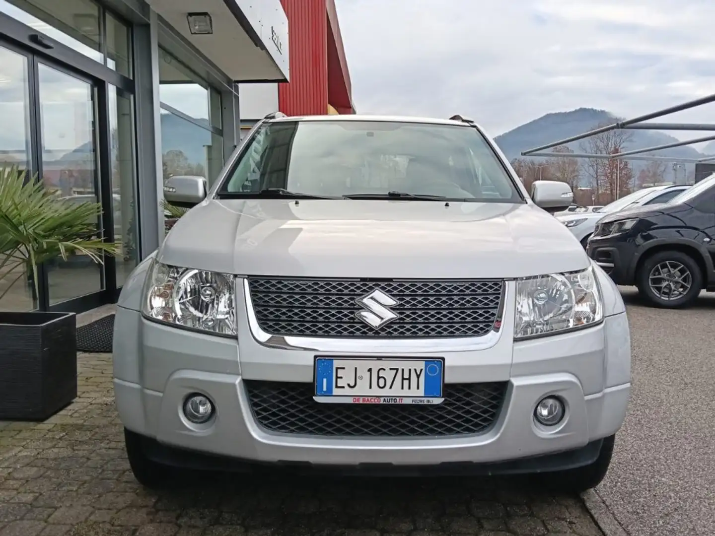Suzuki Grand Vitara 1.9 DDiS 3 porte 4wd (G.TRAINO) OK NEOPATENTATI Argento - 2
