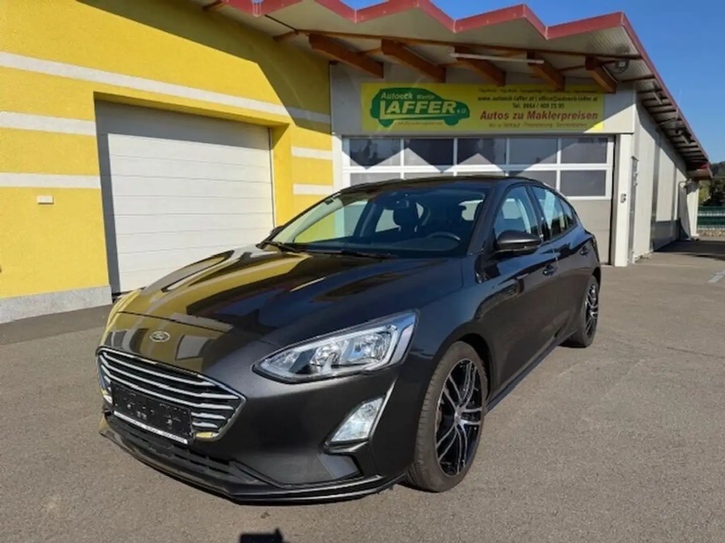 Ford Focus 1.0 - 1.Besitz nur 57000km TOP! Grau - 1