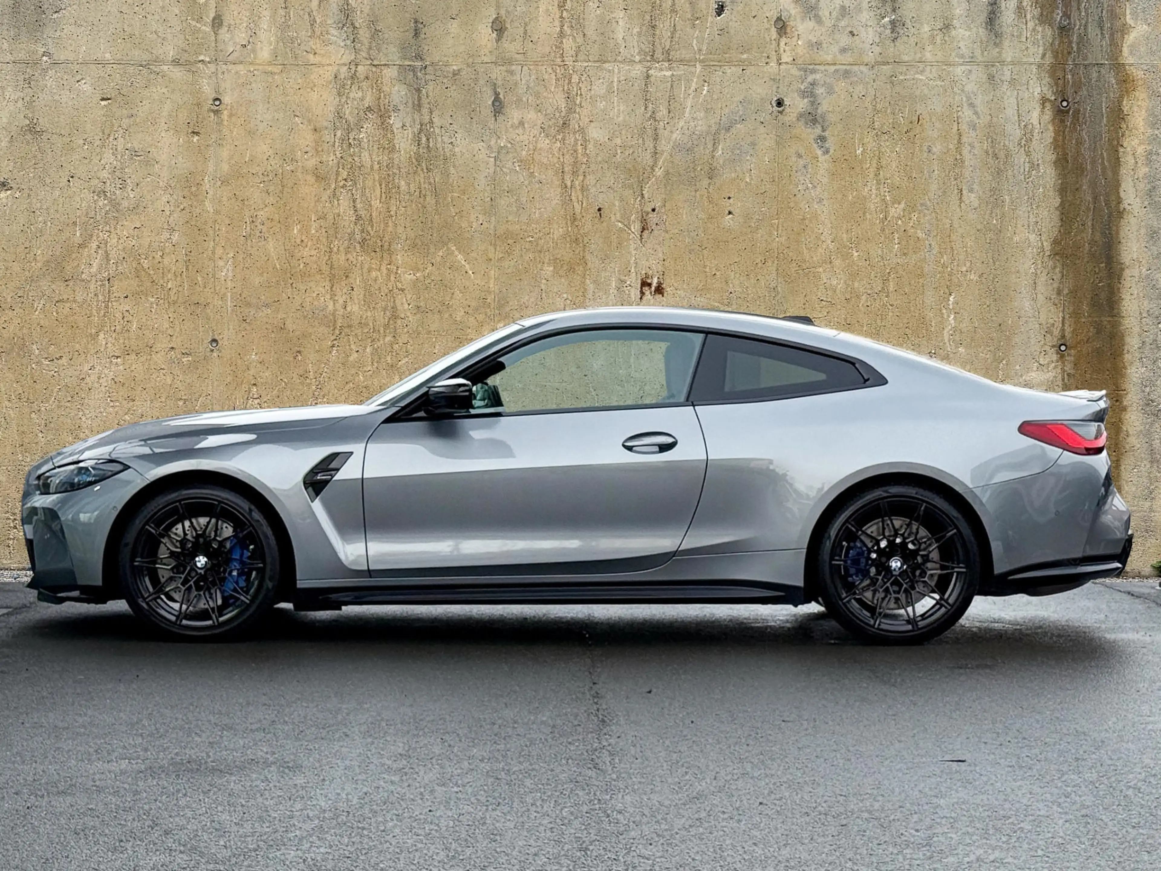 BMW M4 Competition M xDrive — photo 6